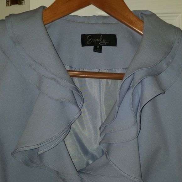 Womens suit - Picture 2 of 4